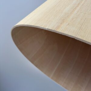 Hajlítható rétegelt lemez keresztszálas